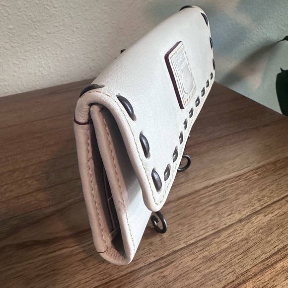 NWT - Dooney & Bourke ECRU Florentine Leather Continental Clutch - Picture 6 of 13